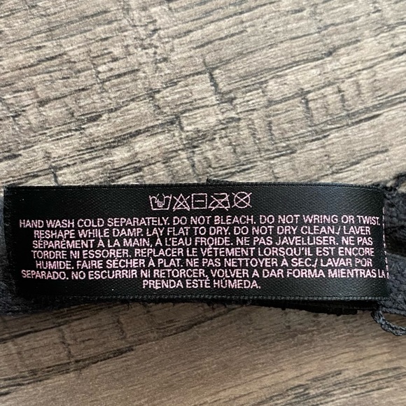 Victoria’s Secret Angels Ipex Underwire Bra, Black, 34B - Picture 15 of 15